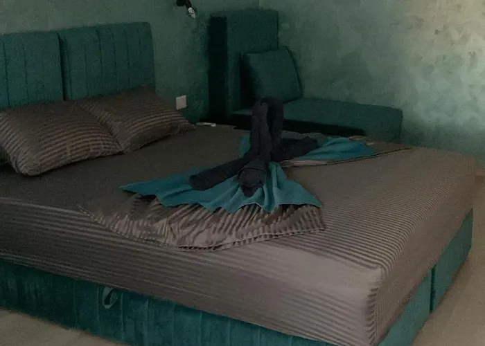 Neversea Boutique קונסטנצה